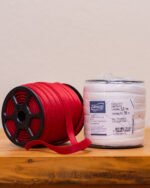 Rolo de elástico Cactus com 10mm de largura e textura em relevo, em uma cor neutra, ideal para a fabricação de lingerie.