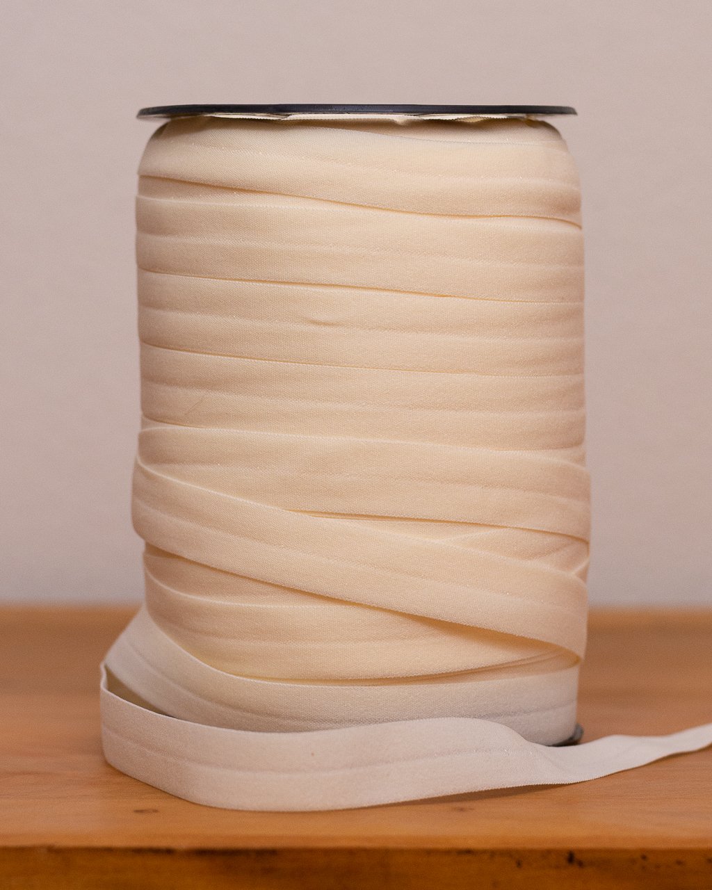 Elástico dobrável Maira 16 cor Marfim para lingerie e moda de noiva