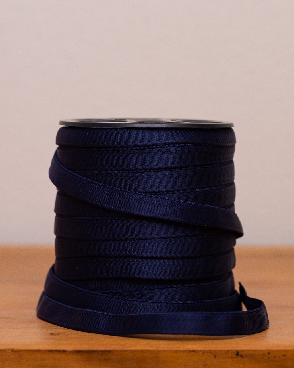 Elástico viés de arco Taquara 10 cor Marinho clássico para lingerie e moda