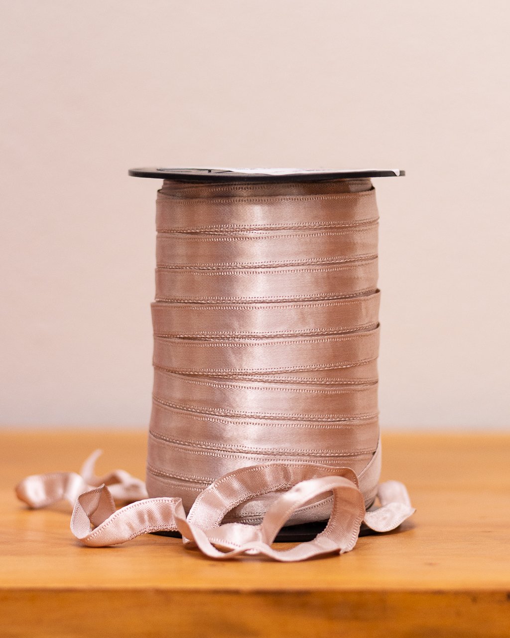 Fita Cetenco de 10mm cor Chocolate para decoração e costura