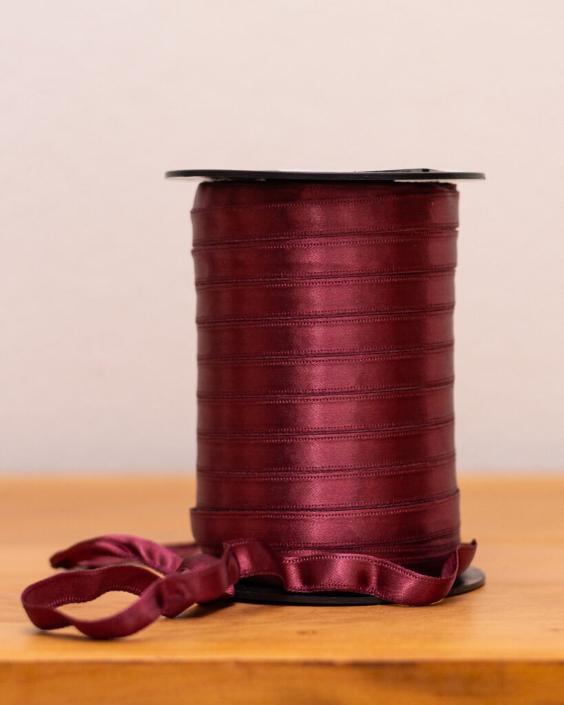 Fita Cetenco de 10mm cor Sensuale vibrante para moda íntima e artesanato