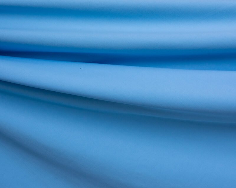 Microfibra Ramatex cor Frozem da Evelin Tecidos e Aviamentos – azul gelo claro para lingerie delicada.