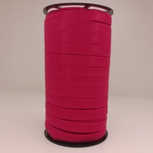 Rolo de 50 metros de alça elástica tipo cactus de 10mm na cor lichia, com textura em relevo, para fabricantes e faccionistas de lingerie e moda praia.