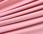 Microfibra Ramatex cor Romance – Evelin Tecidos e Aviamentos Microfibra Ramatex romance da Evelin Tecidos e Aviamentos – rosa médio com toque romântico.