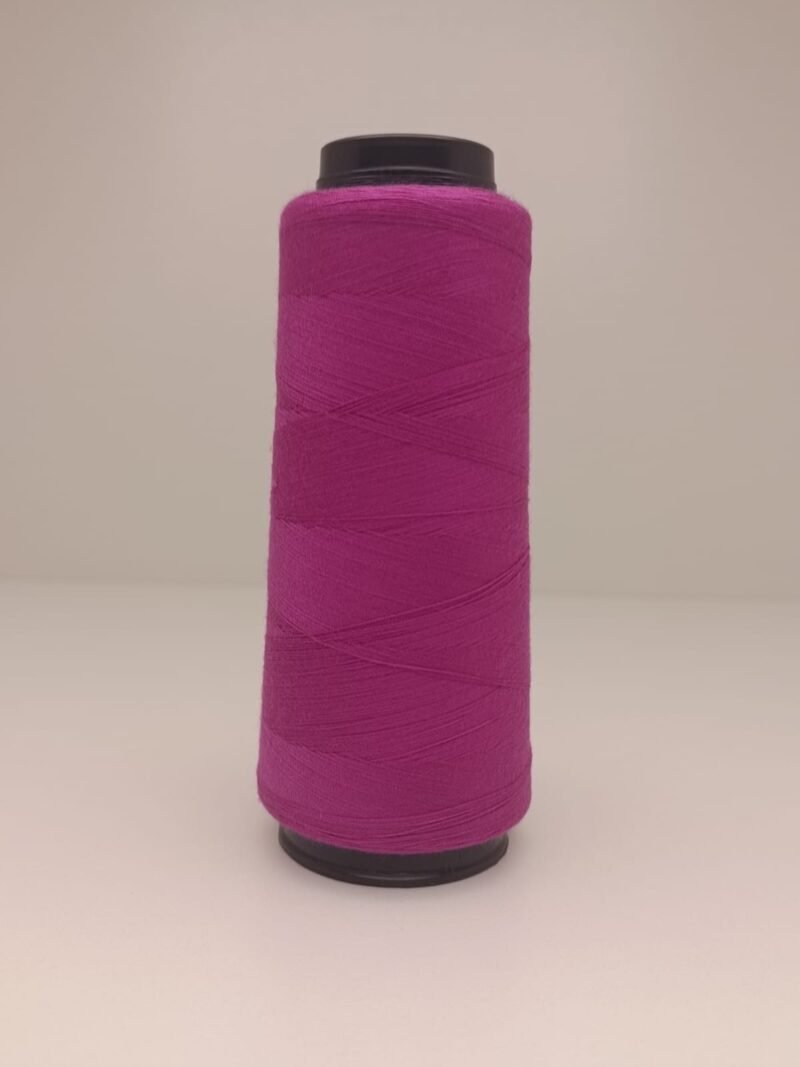 Linha Setta 2000J na cor Odalisca para costura de lingerie, perfeita para combinar com tons intensos e femininos.