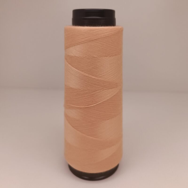Linha Setta 2000J cor Pêssego para costura de lingerie, ideal para acabamento delicado e harmônico em peças suaves.