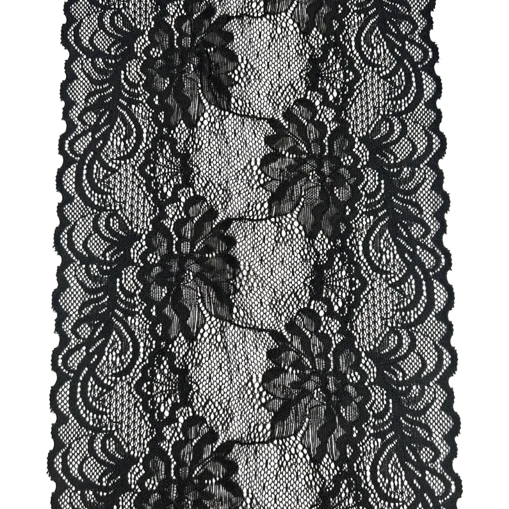 Renda Evelin 119 preta com acabamento refinado e visual sofisticado.