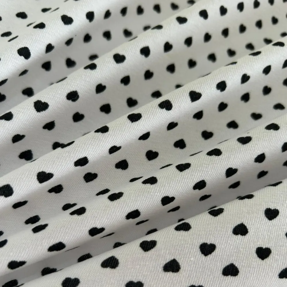 Cotton Estampado Poá Coração Preto Branco Evelin Tecidos.