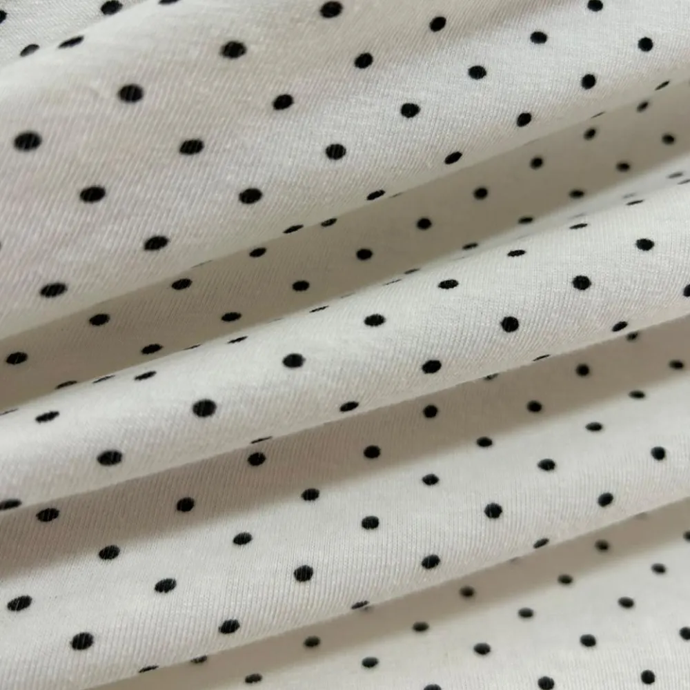 Tecido Cotton Poá Preto Fundo Branco Evelin Tecidos.